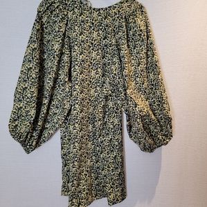 Cottagecore Mini floral balloon sleeve dress